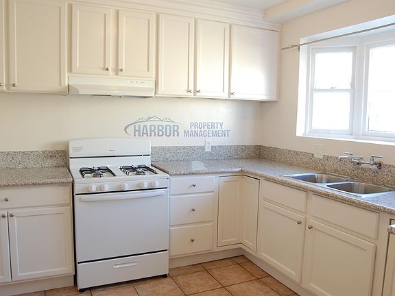 5th image of 1021 W 17th St #1021