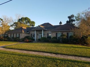 419 E Nezpique St, Jennings, LA 70546