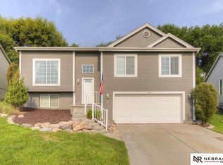 6718 N 149th Ave, Omaha, NE 68116