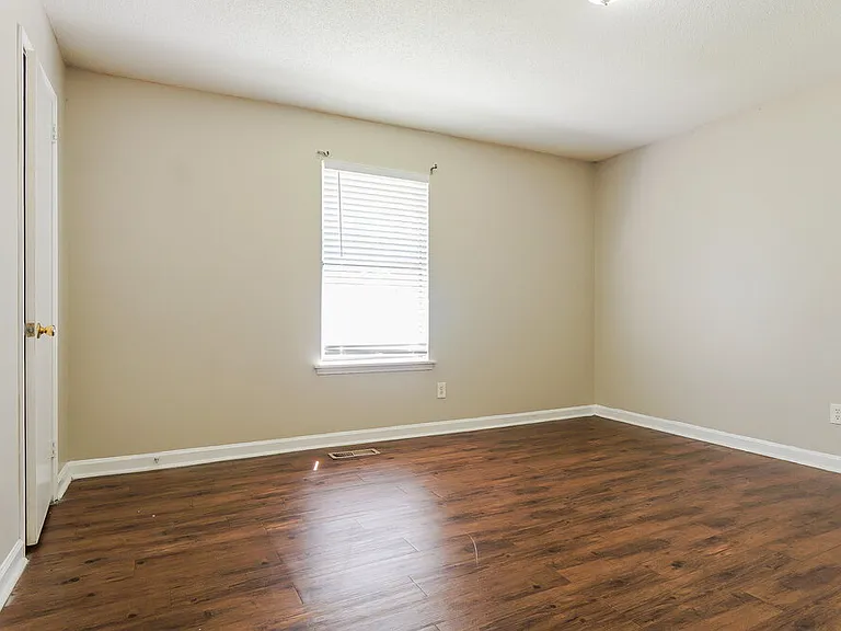 20 Moonglow Dr — Photo 14