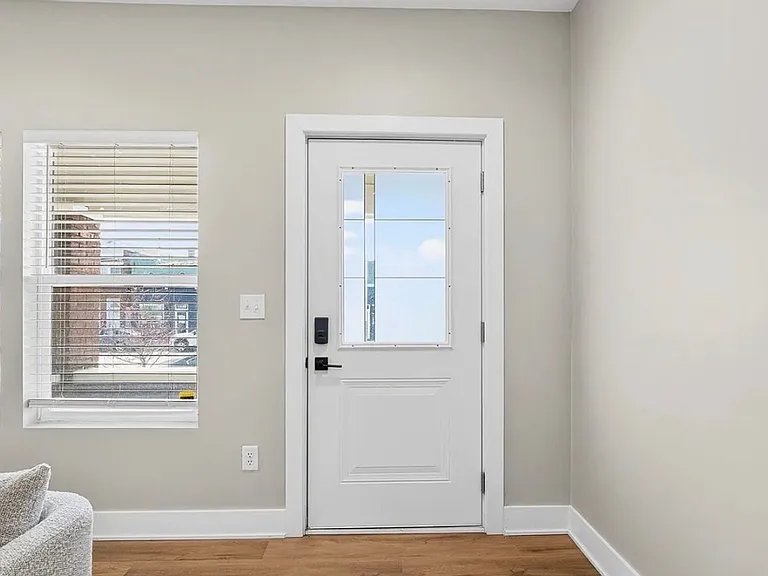 1622 Prospect St — Photo 3