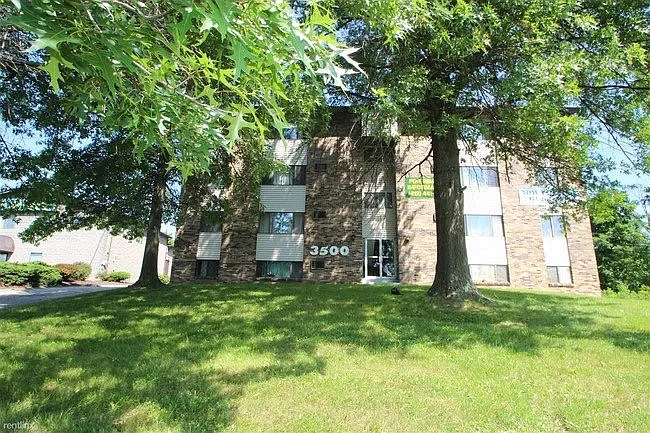 3500 Willow Ave — Photo 8