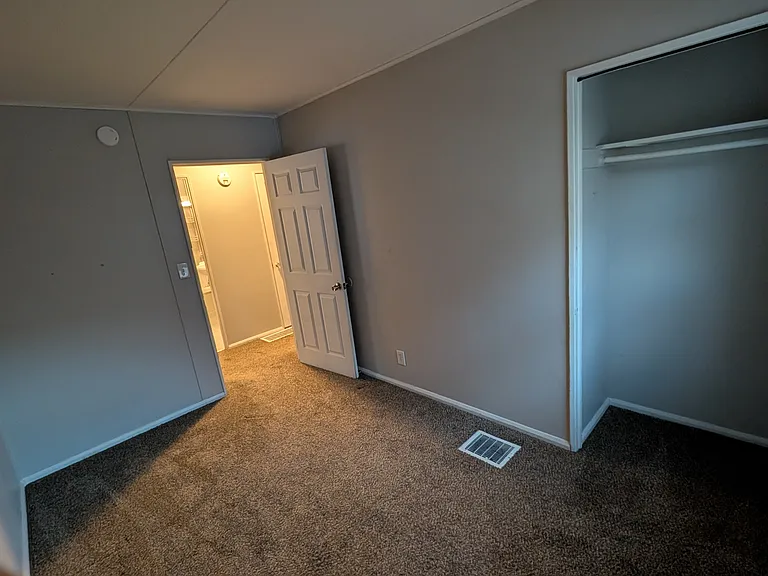 847 Veto St NW — Photo 21