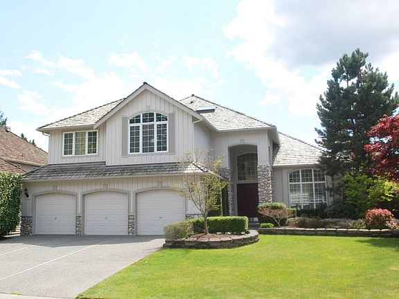 2nd image of 3412 157th Pl SE