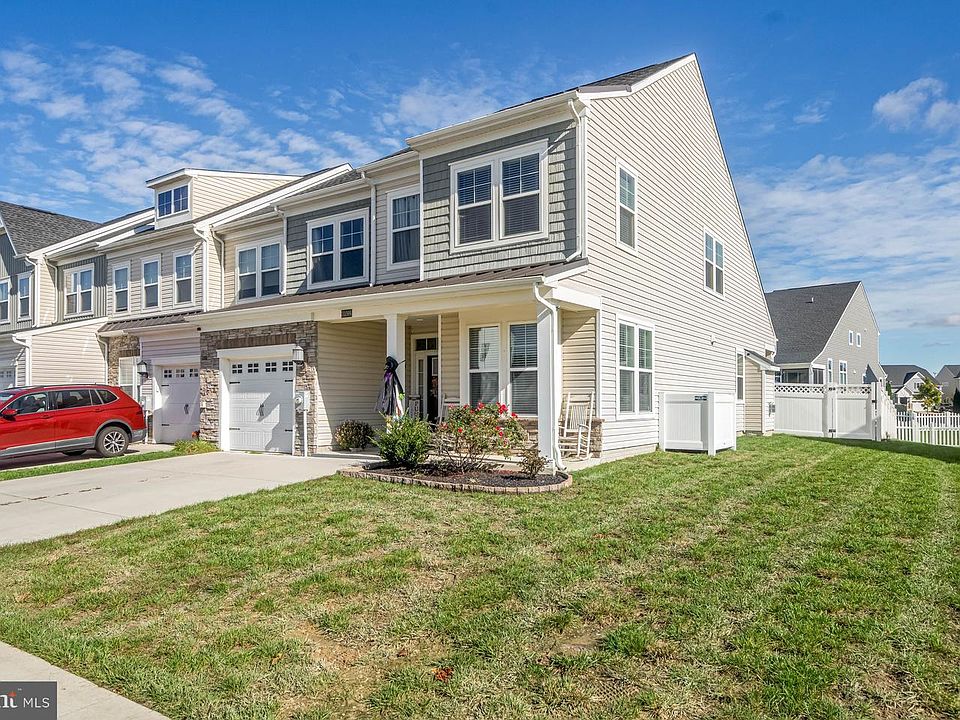 1st image of 31099 Olney Way