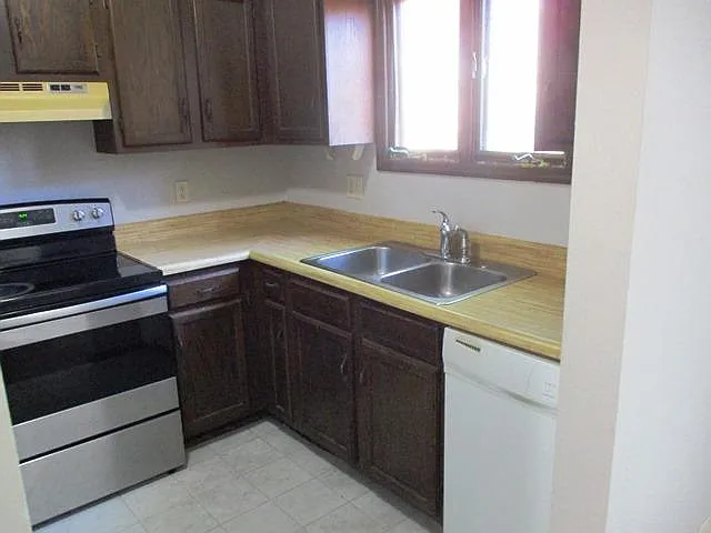 1507 Northbrook Dr #A — Photo 5