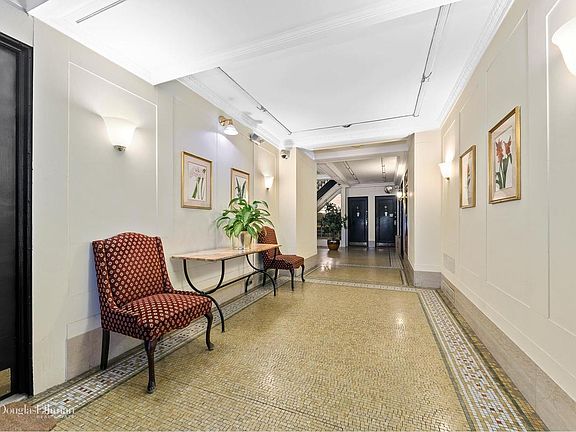 3rd image of 252 W 85th St APT 3C