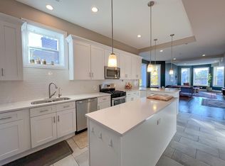 2721 N Central Park Ave #2, Chicago, IL 60647