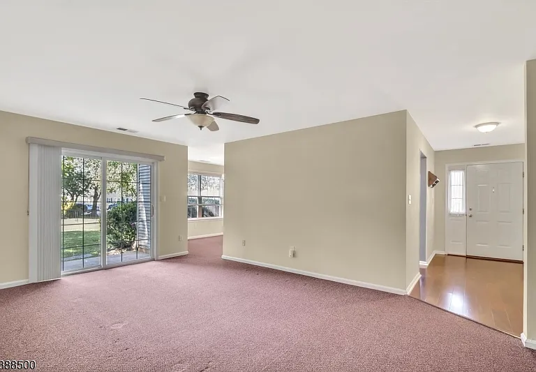 122 Williamson Ct — Photo 9