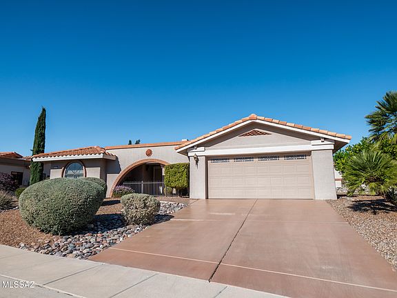2nd image of 1473 E Bright Angel Dr