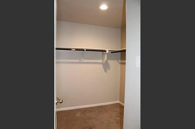 16628 Milwaukee St — Photo 3