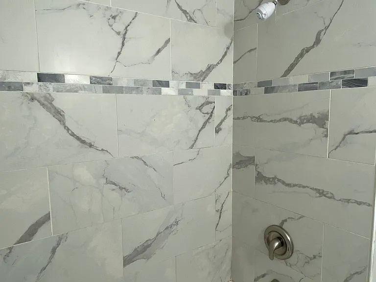 214 Columbia St #1 — Photo 14