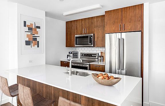 3rd image of 120 Nassau St APT 27F