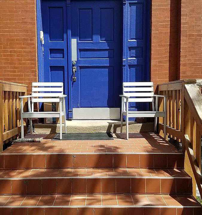 1st image of 1513 N Claremont Ave #1