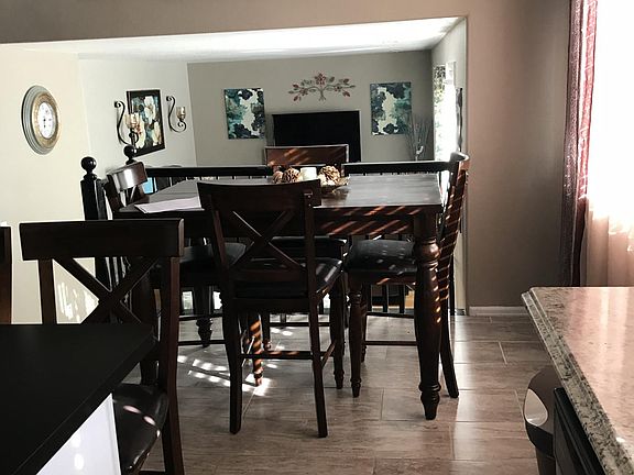 eat in kitchen