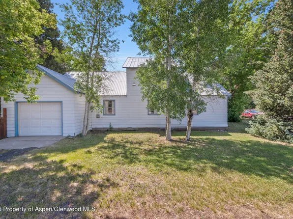 190 N Walnut St, Hayden, CO 81639