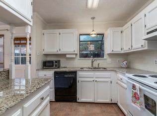 983 Ridgepoint Ct, Baton Rouge, LA 70810