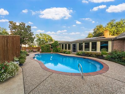 11081 Mandalay Dr, Dallas, TX, 75228