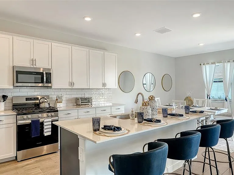 4909 Oyster Pearl St — Photo 15