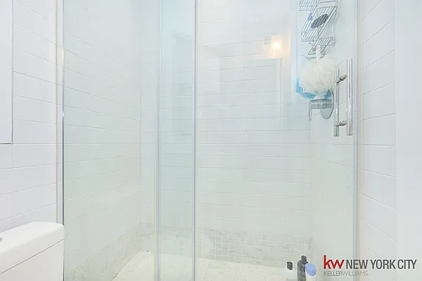 Rented by Keller Williams NYC | media 26