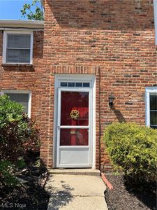 12 Charleston Sq #C7, Cleveland, OH, 44143