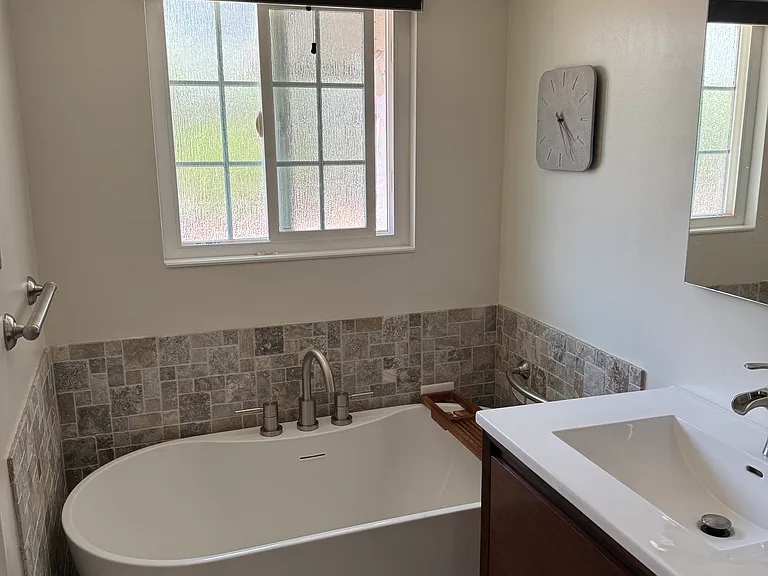 2392 Fire Mountain Dr — Photo 11