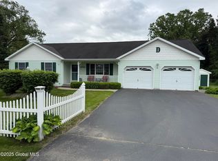 35 7th Ave, Hudson falls, NY 12839