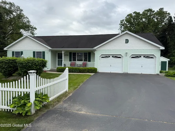 35 Seventh Avenue, Hudson Falls, NY 12839