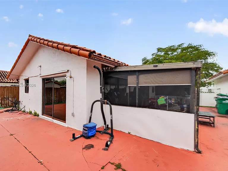 5274 SW 145th Ave — Photo 51