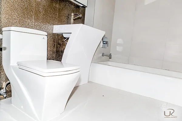 Rented by Urban Realty NYC | media 27