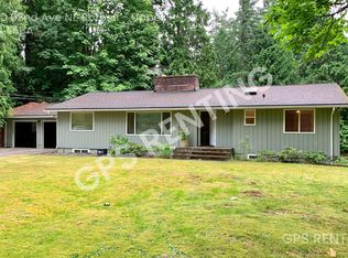 18530 92nd Ave NE, Bothell, WA 98011