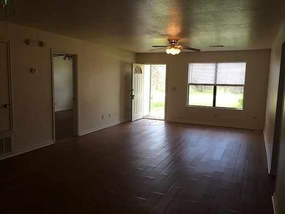 4th image of 107 W Maunalua Dr