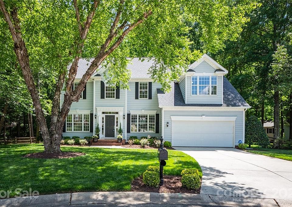 1st image of 10441 Foxdale Ct