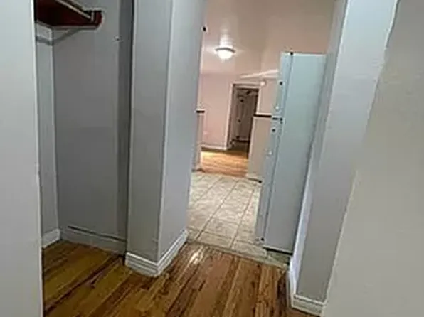 155 Hancock Street image 8 of 14