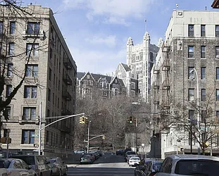 Rented by Link NY Realty