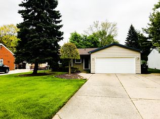 46760 Shelby Rd, Shelby Township, MI 48317