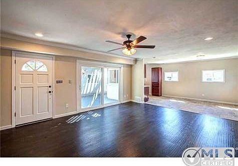 5th image of 10107 Carreta Dr