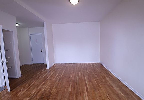 4th image of 15110 35th Ave APT C