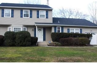 25 Pineybranch Rd, East Windsor, NJ 08512