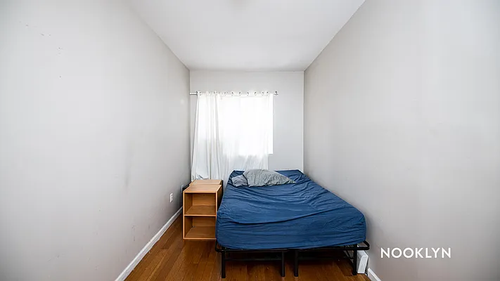 Rented by Nooklyn NYC LLC | media 38