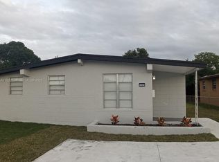15321 NW Railroad Dr, Miami Gardens, FL 33054