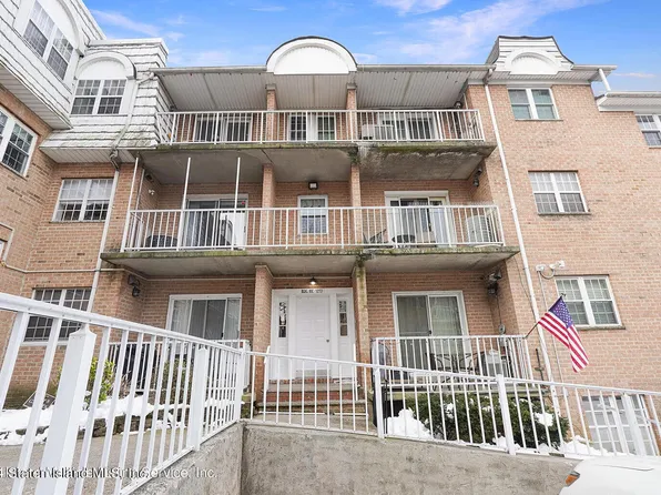 85 Elmwood Park Dr APT 60, Staten Island, NY 10314