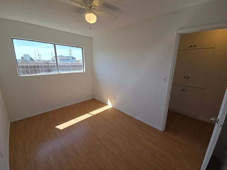 L Street Duplex — Photo 12