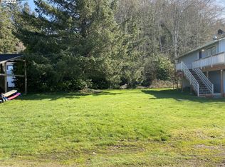 6th St, Bay City, OR