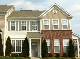 8202 City Loft Ct, Raleigh, NC 27613