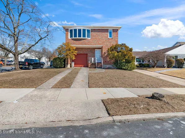 123 Keegans Ln, Staten Island, NY 10308