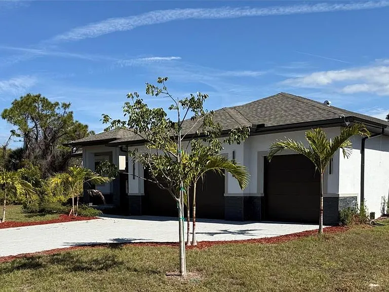 47 Brig Cir E — Photo 2