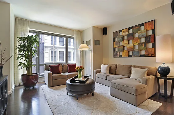 Sold by Corcoran | media 34