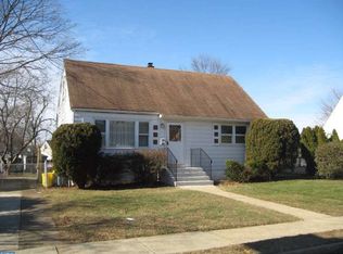 19 Appleton Dr, Hamilton, NJ 08610