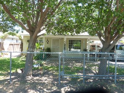 2465 S Woodrow Ave, Fresno, CA, 93725